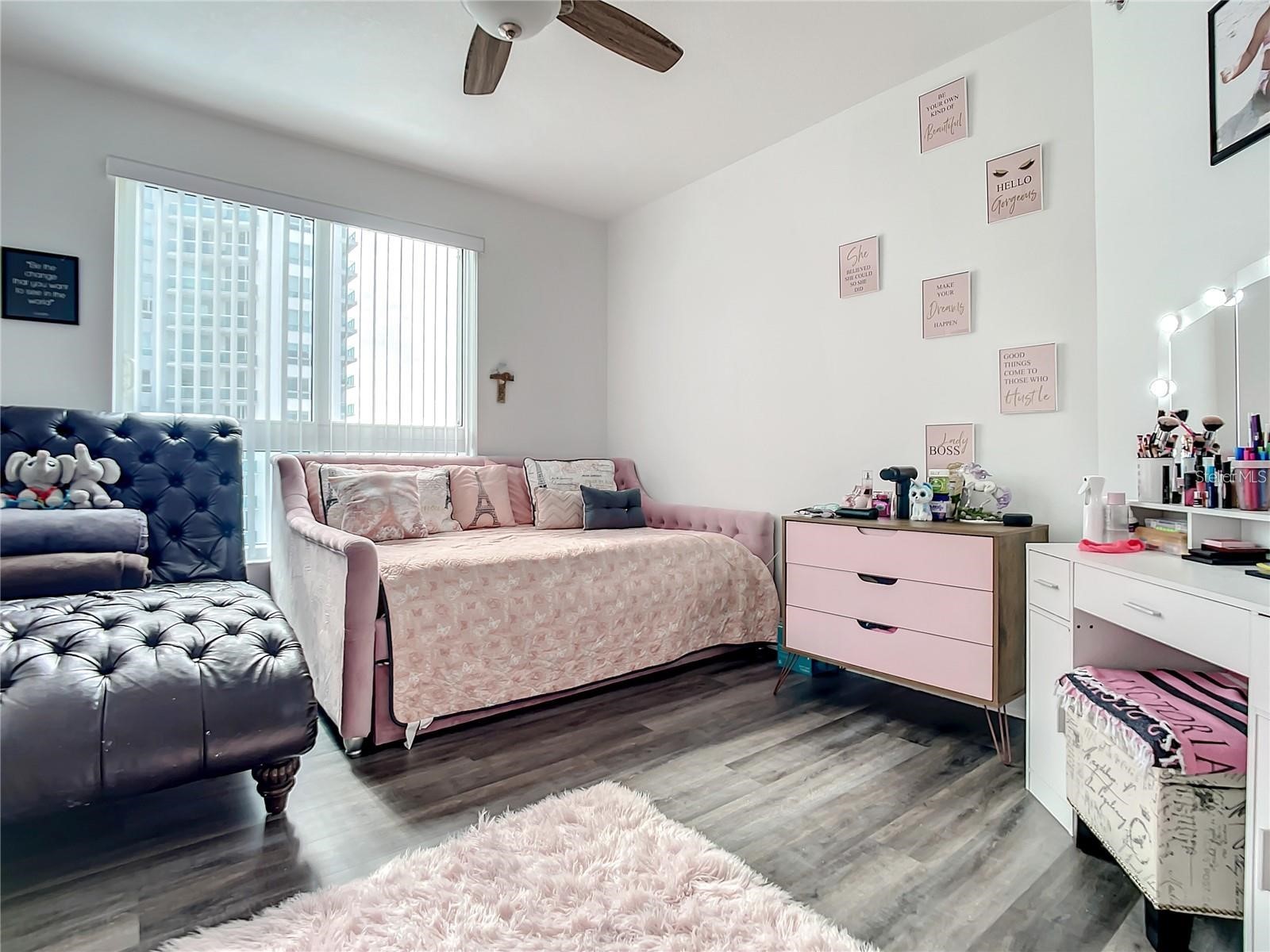 241 Riverside Drive #1809 Daytona Beach FL 32117 V4949135 image39