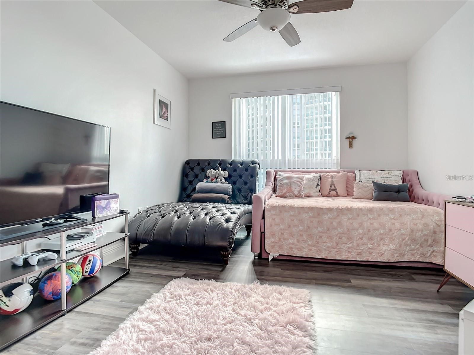 241 Riverside Drive #1809 Daytona Beach FL 32117 V4949135 image40