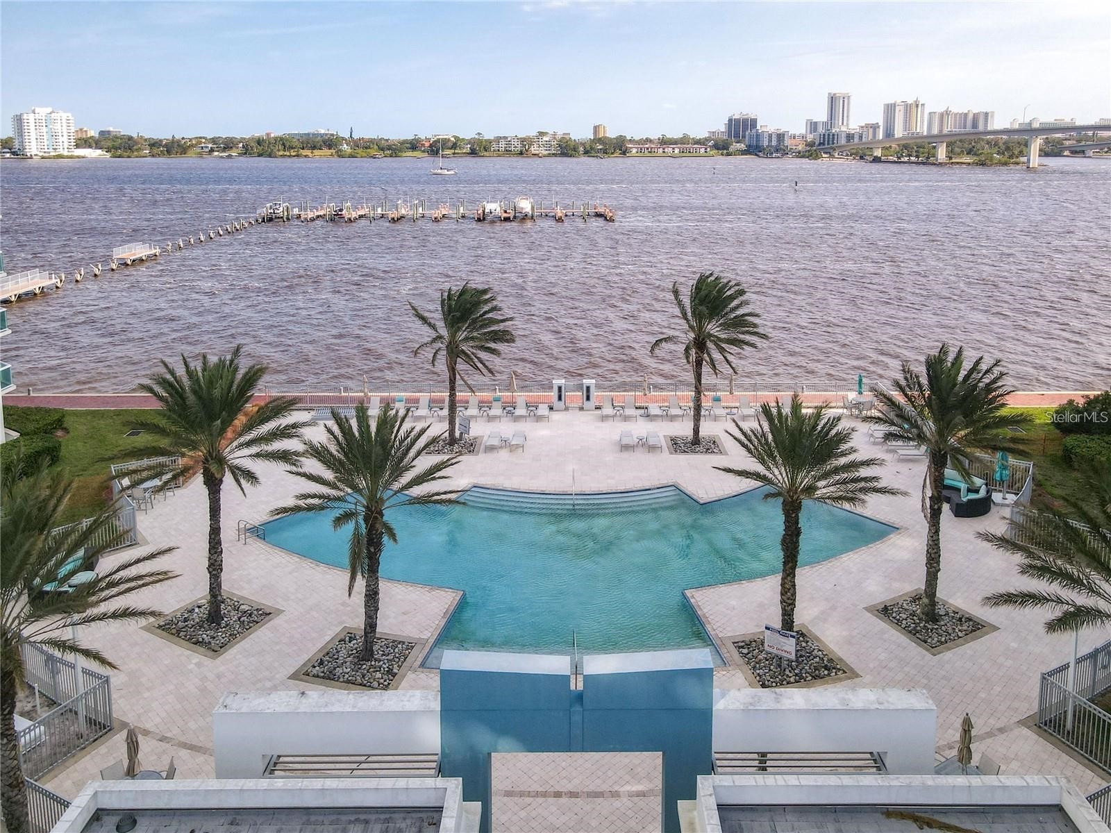 241 Riverside Drive #1809 Daytona Beach FL 32117 V4949135 image9