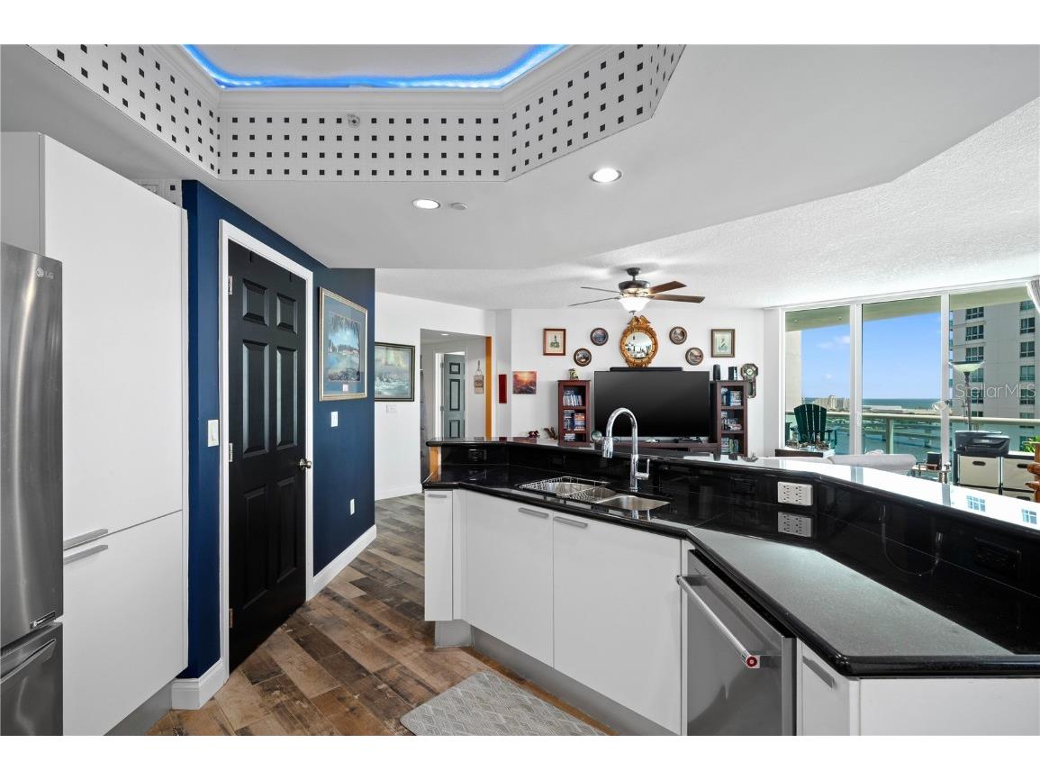 241 Riverside Drive #1909 Daytona Beach FL 32117 V4941969 image12