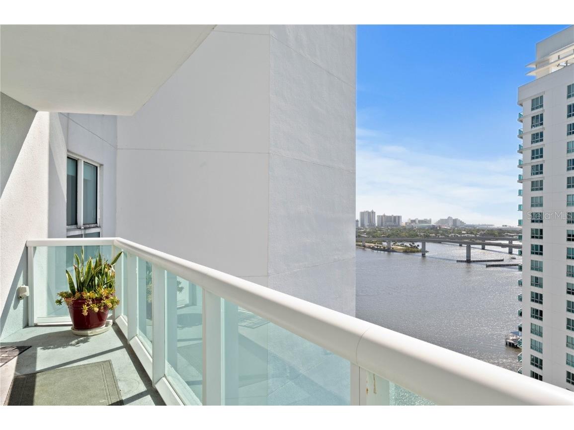 241 Riverside Drive #1909 Daytona Beach FL 32117 V4941969 image34