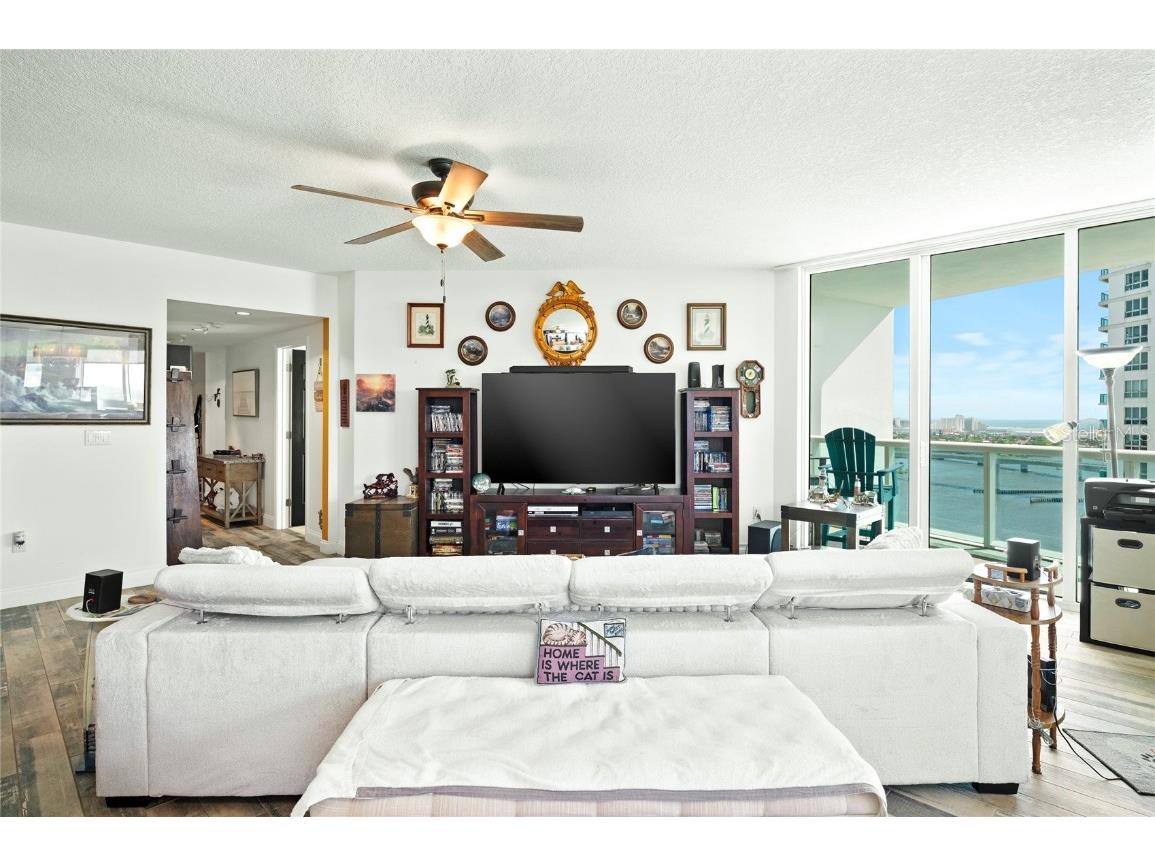 241 Riverside Drive #1909 Daytona Beach FL 32117 V4941969 image5