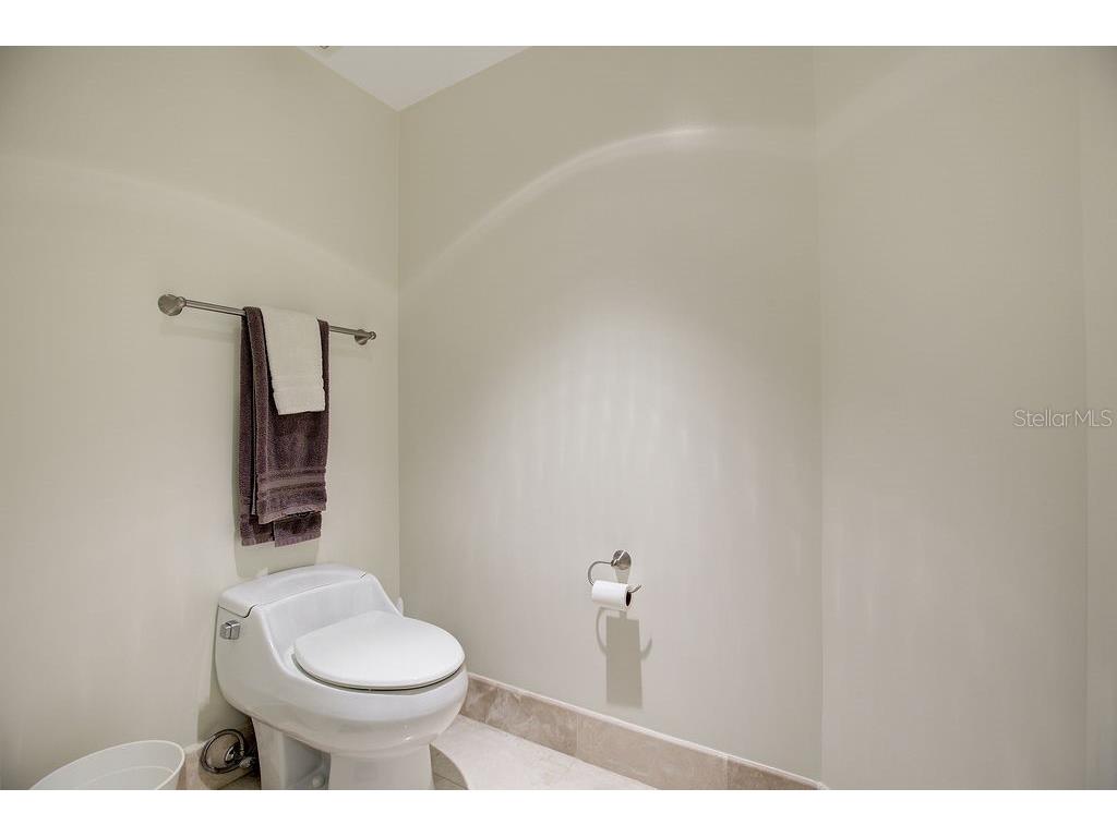 241 Riverside Drive #207 Daytona Beach FL 32117 V4941403 image13