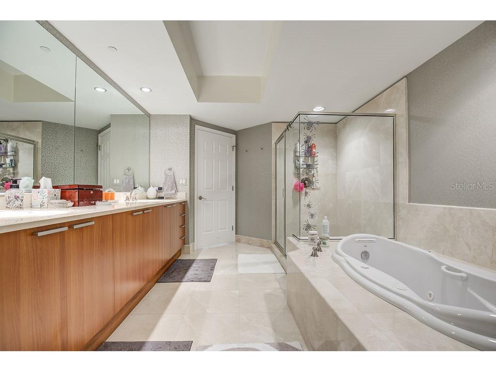 241 Riverside Drive #207 Daytona Beach FL 32117 V4941403 image19