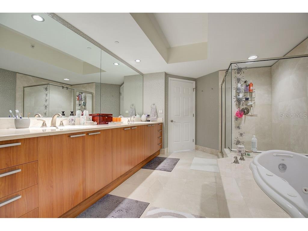 241 Riverside Drive #207 Daytona Beach FL 32117 V4941403 image21