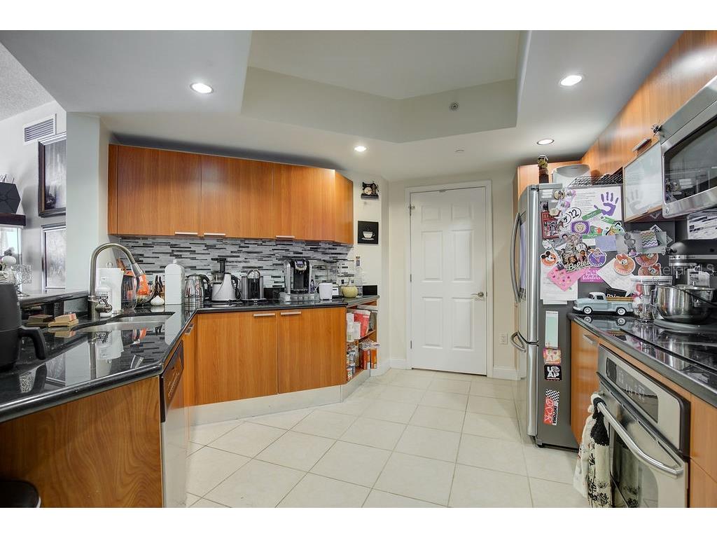 241 Riverside Drive #207 Daytona Beach FL 32117 V4941403 image8