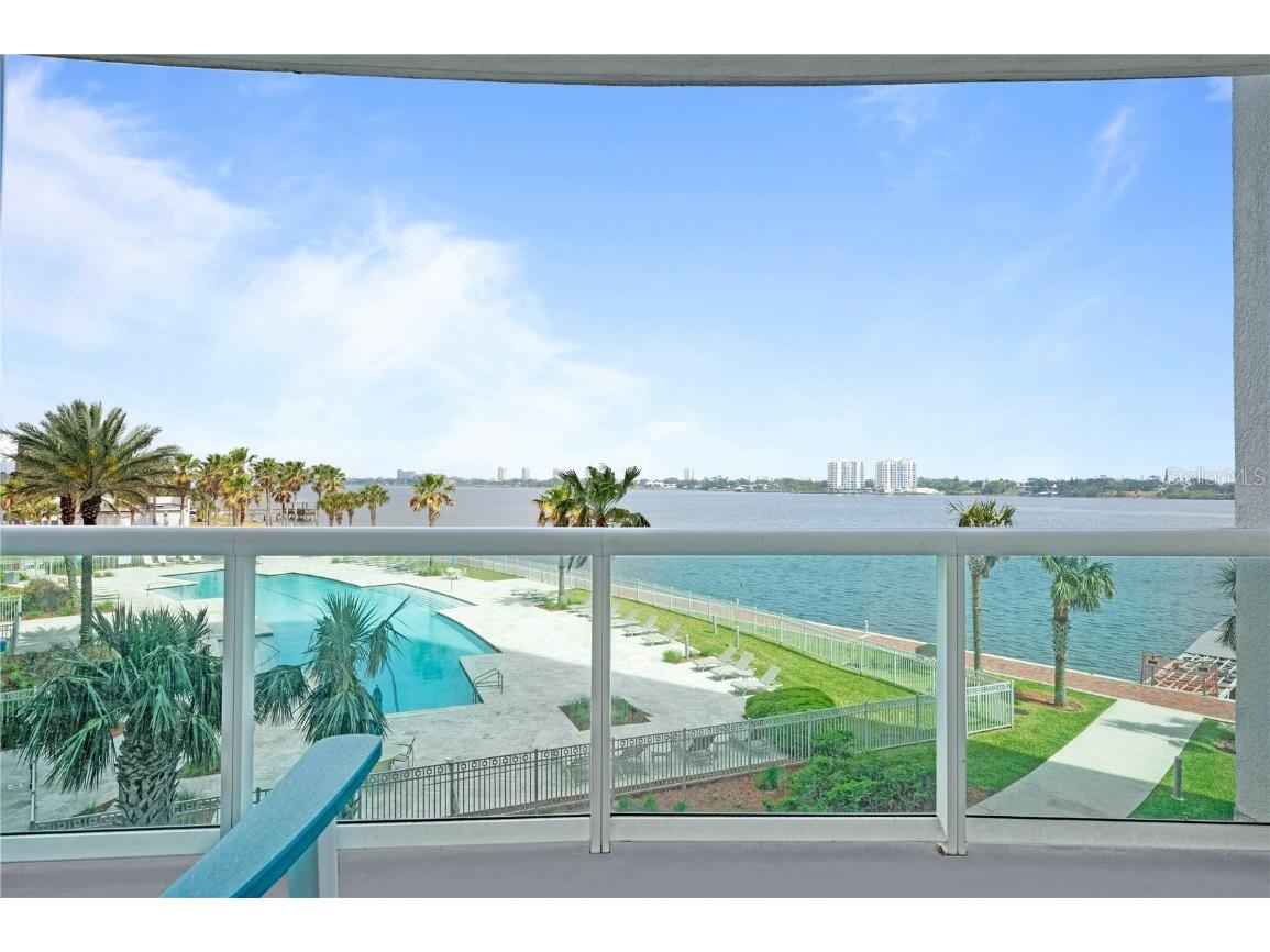 241 Riverside Drive #304 Daytona Beach FL 32117 - HALIFAX RIVER V4941968 image1