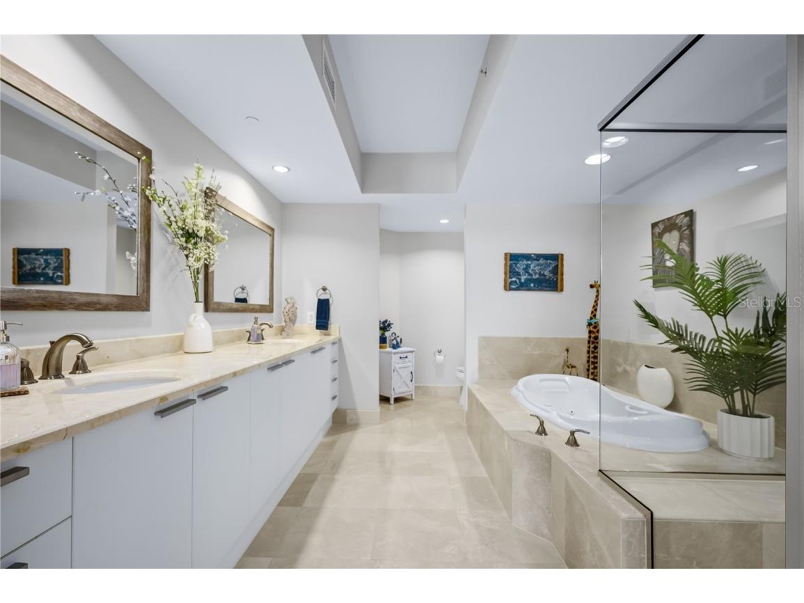 241 Riverside Drive #304 Daytona Beach FL 32117 - HALIFAX RIVER V4941968 image21