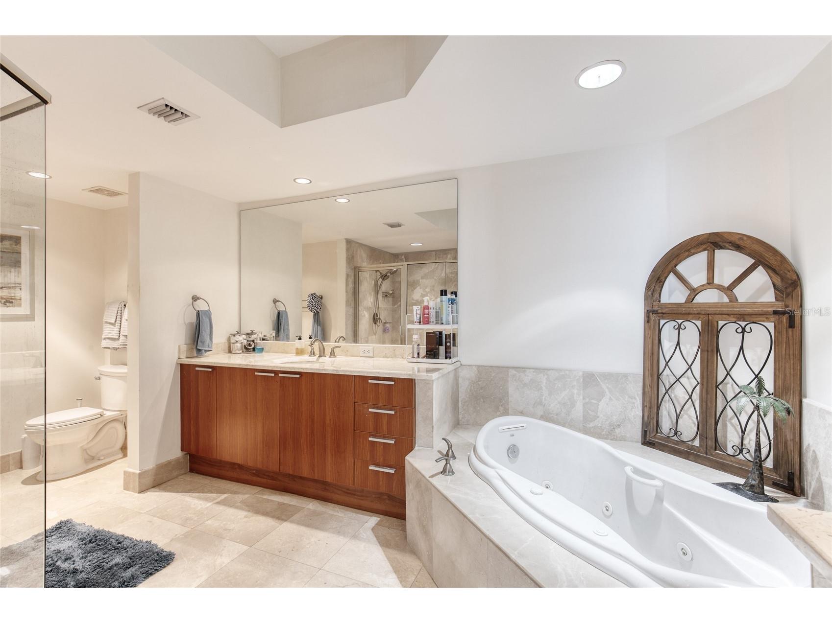 241 Riverside Drive #405 Holly Hill FL 32117 - HALIFAX RIVER V4948580 image15