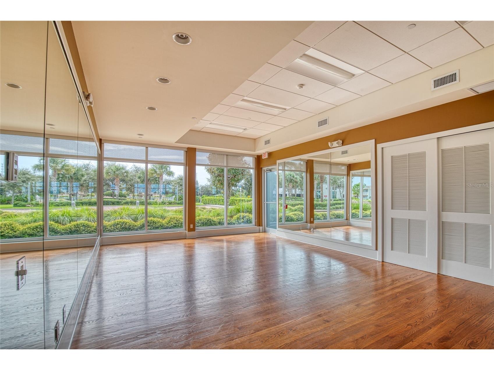 241 Riverside Drive #405 Holly Hill FL 32117 - HALIFAX RIVER V4948580 image42