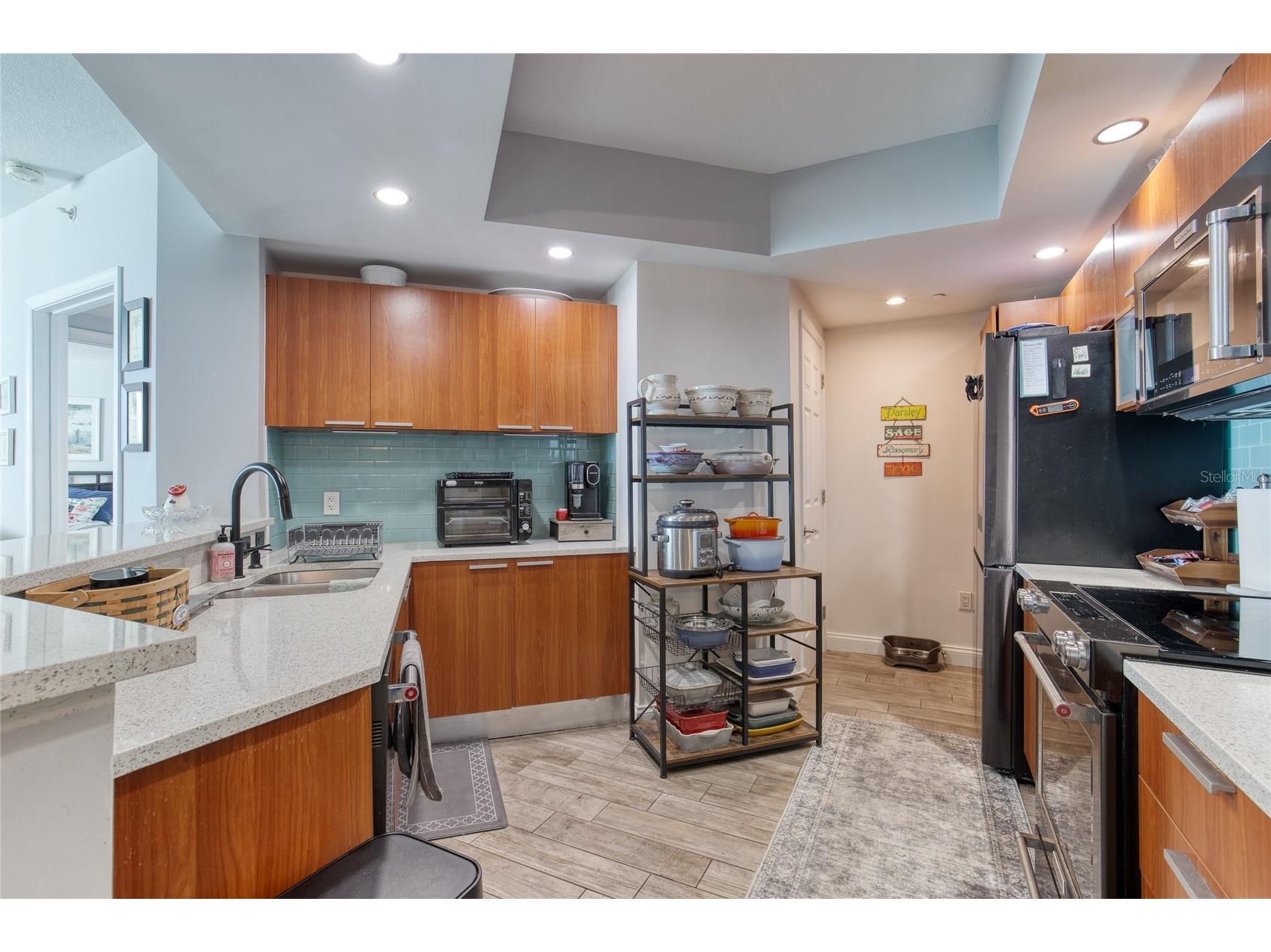 241 Riverside Drive #405 Holly Hill FL 32117 - HALIFAX RIVER V4948580 image8