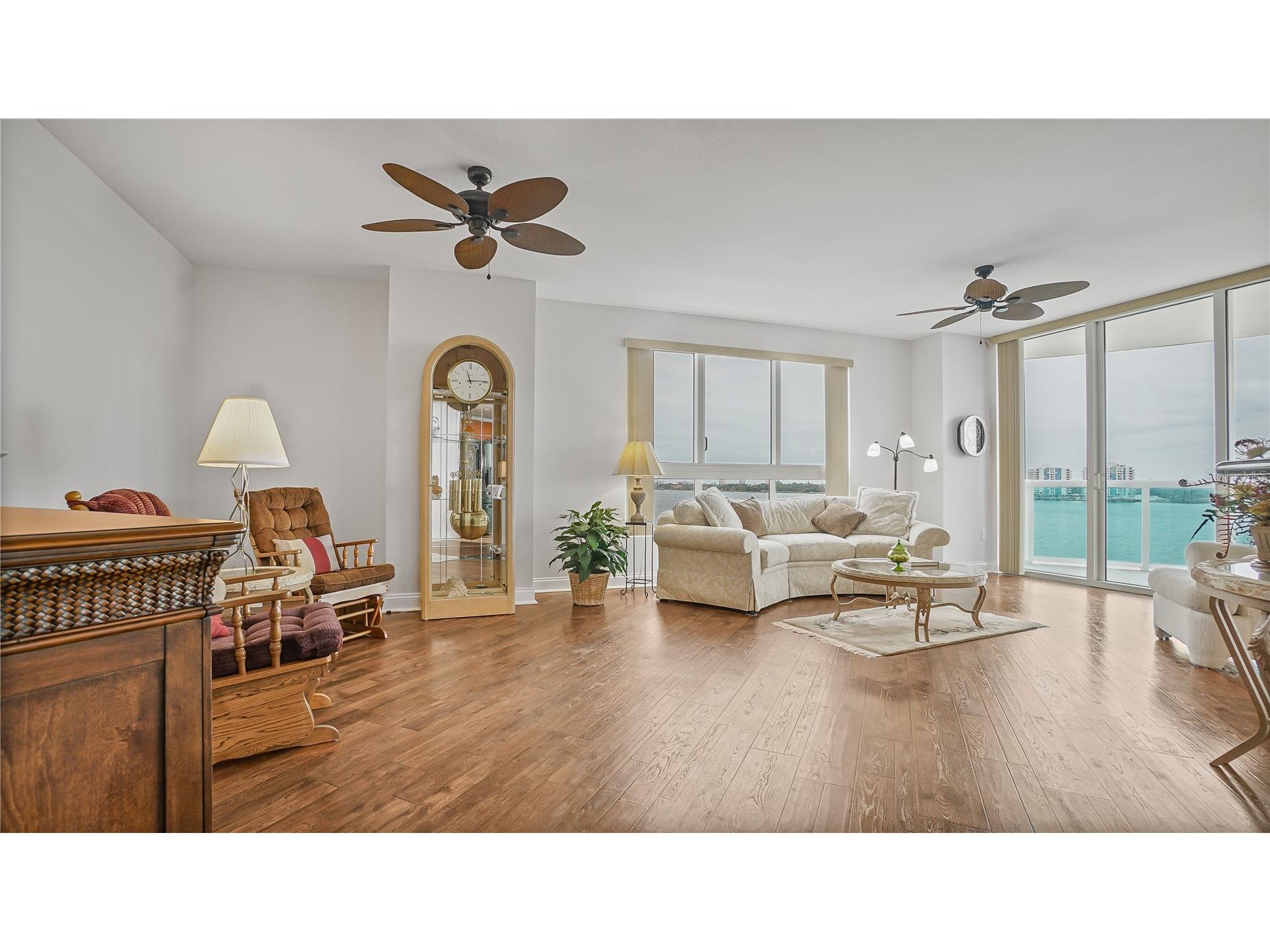 241 Riverside Drive #502 Daytona Beach FL 32117 O6380767 image2