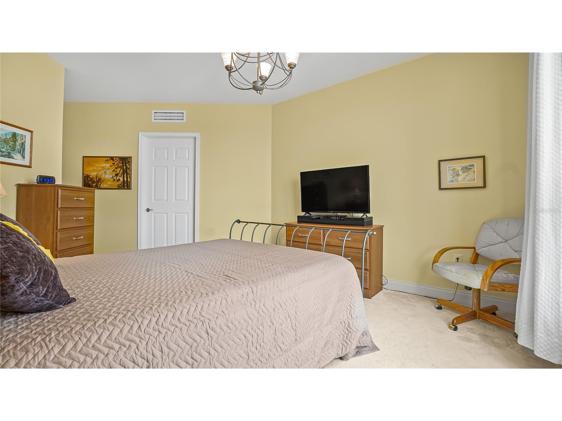 241 Riverside Drive #502 Daytona Beach FL 32117 O6380767 image20