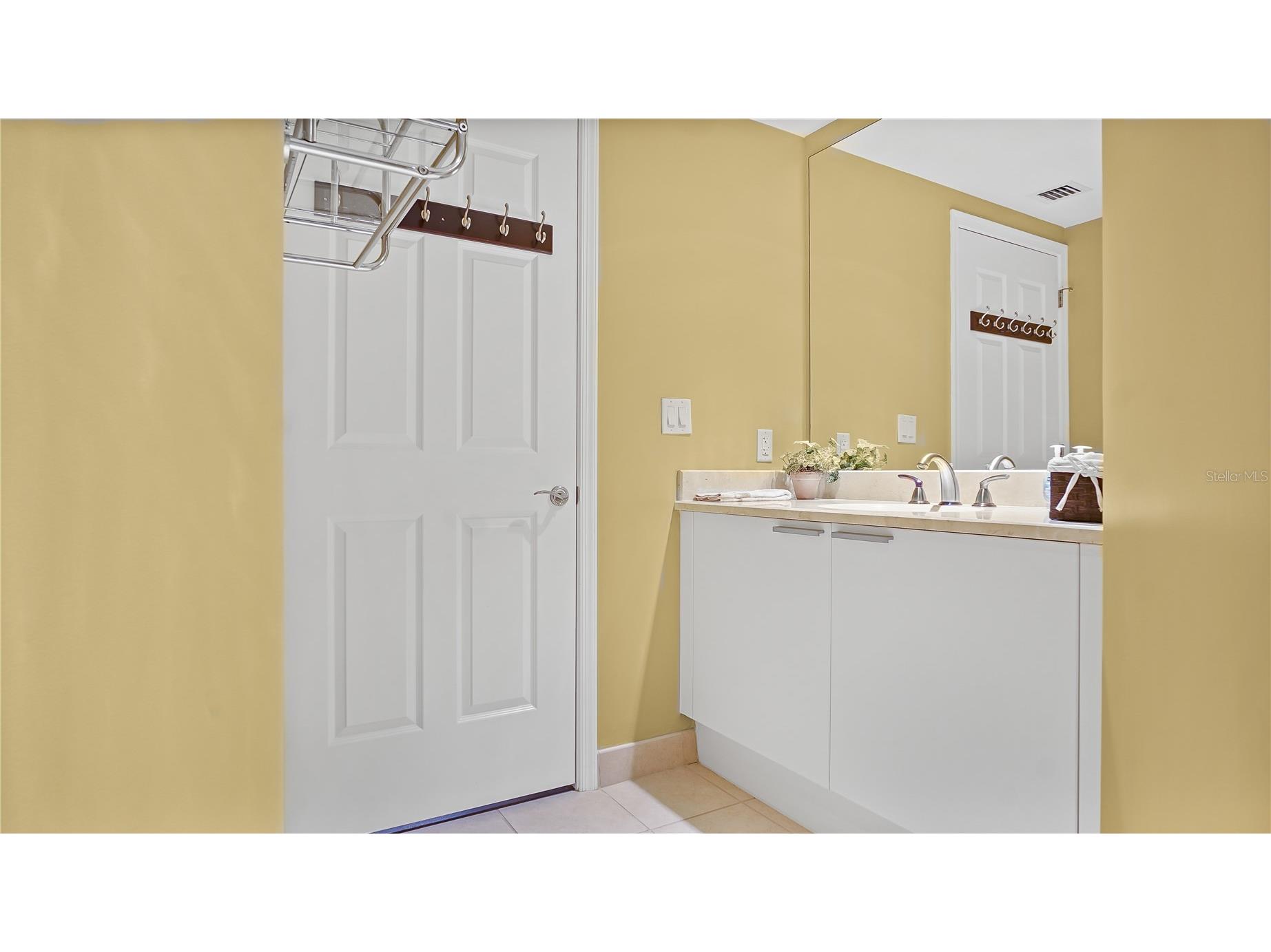 241 Riverside Drive #502 Daytona Beach FL 32117 O6380767 image31