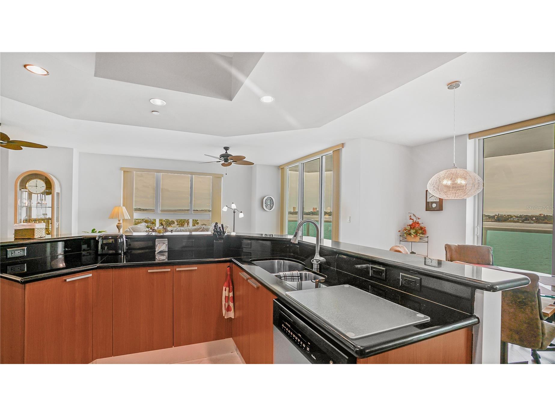 241 Riverside Drive #502 Daytona Beach FL 32117 O6380767 image37