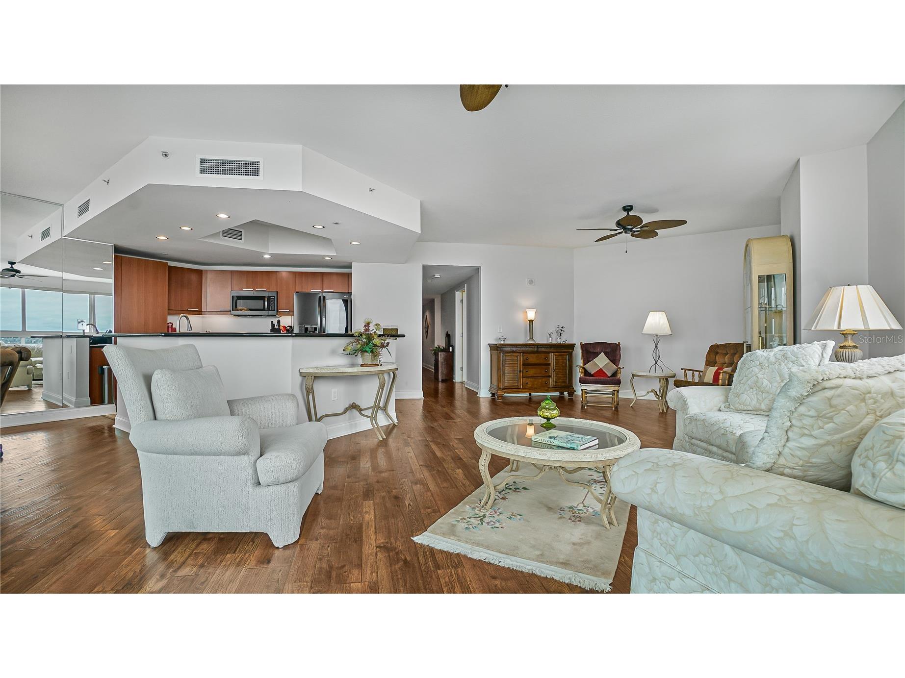 241 Riverside Drive #502 Daytona Beach FL 32117 O6380767 image4