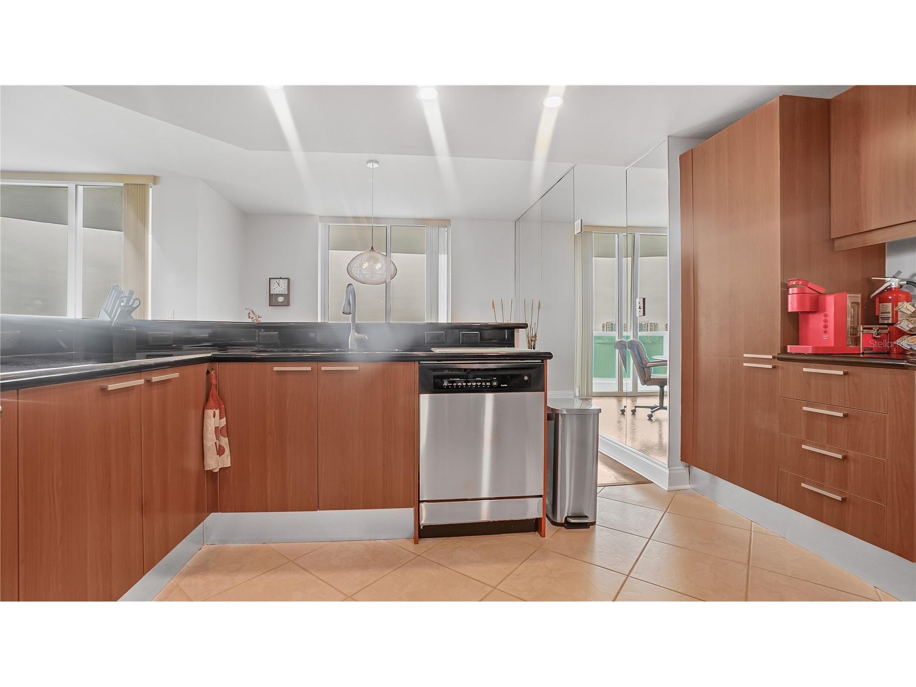 241 Riverside Drive #502 Daytona Beach FL 32117 O6380767 image47