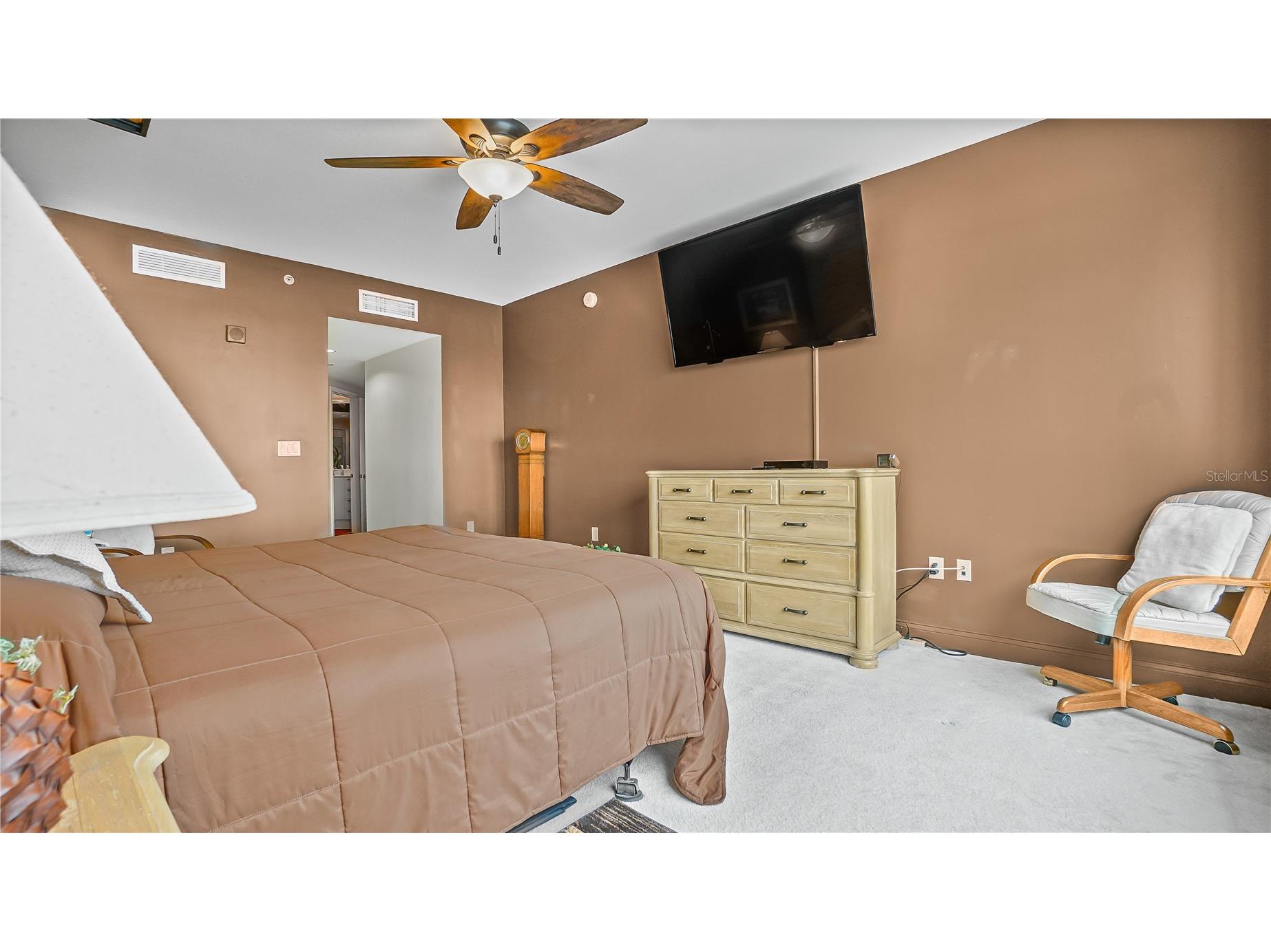 241 Riverside Drive #502 Daytona Beach FL 32117 O6380767 image9