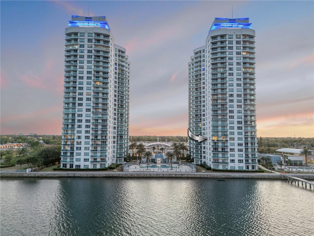 241 Riverside Drive #601 Daytona Beach FL 32117 - HALIFAX RIVER V4941750 image1