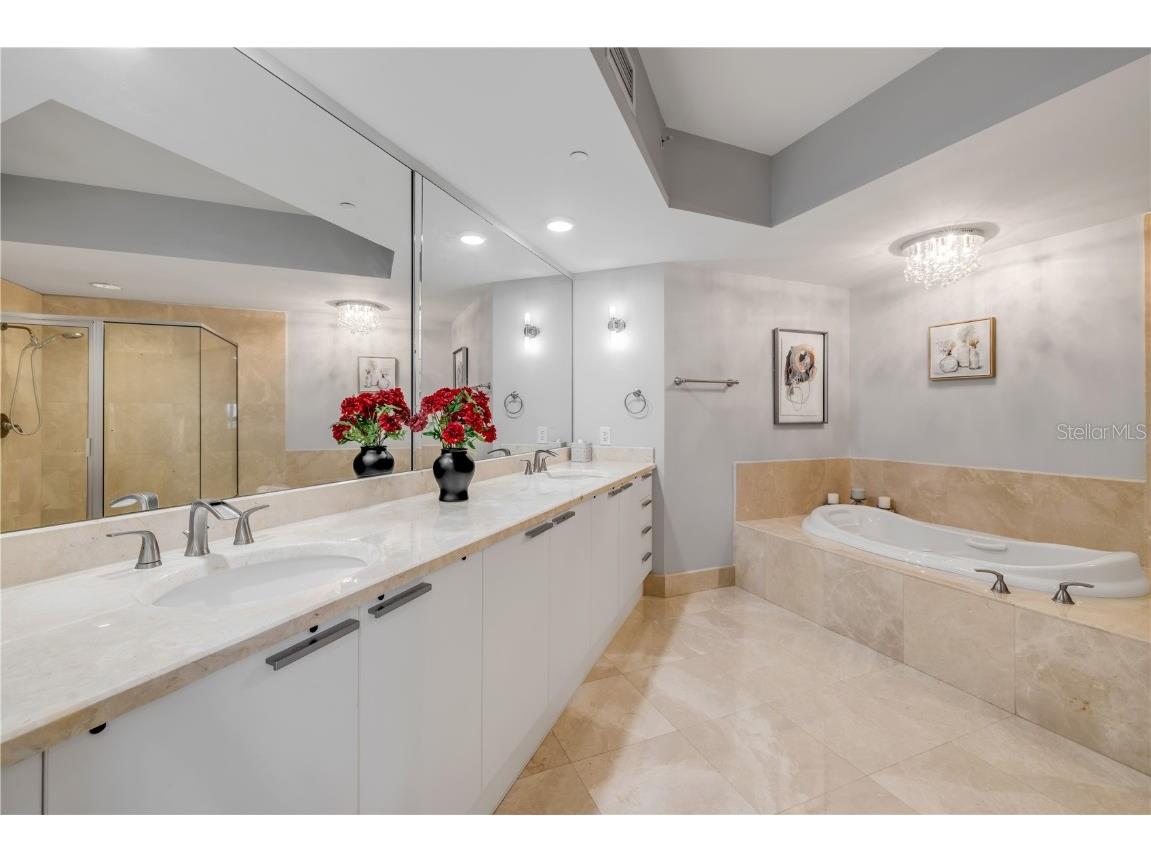 241 Riverside Drive #601 Daytona Beach FL 32117 - HALIFAX RIVER V4941750 image65