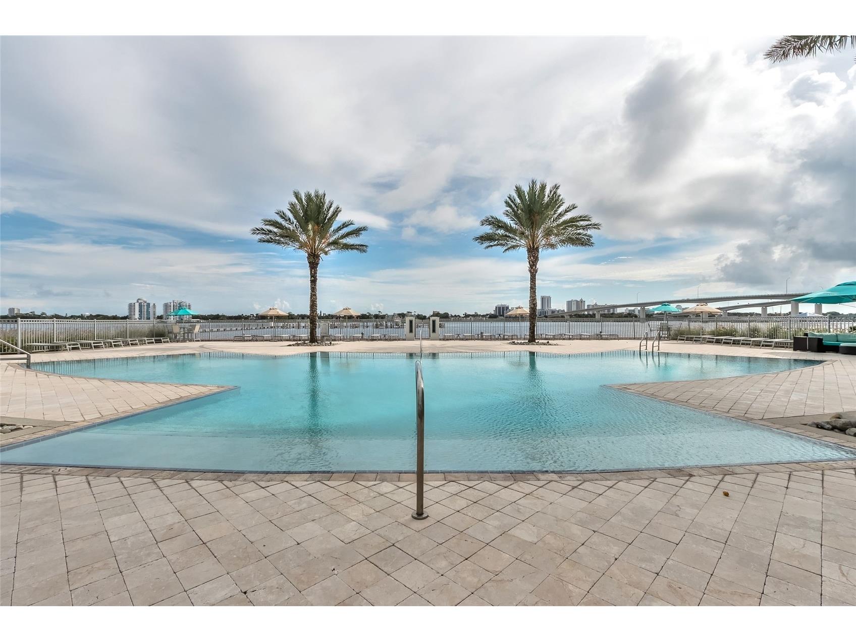 241 Riverside Drive #701 Holly Hill FL 32117 - HALIFAX RIVER V4946888 image32