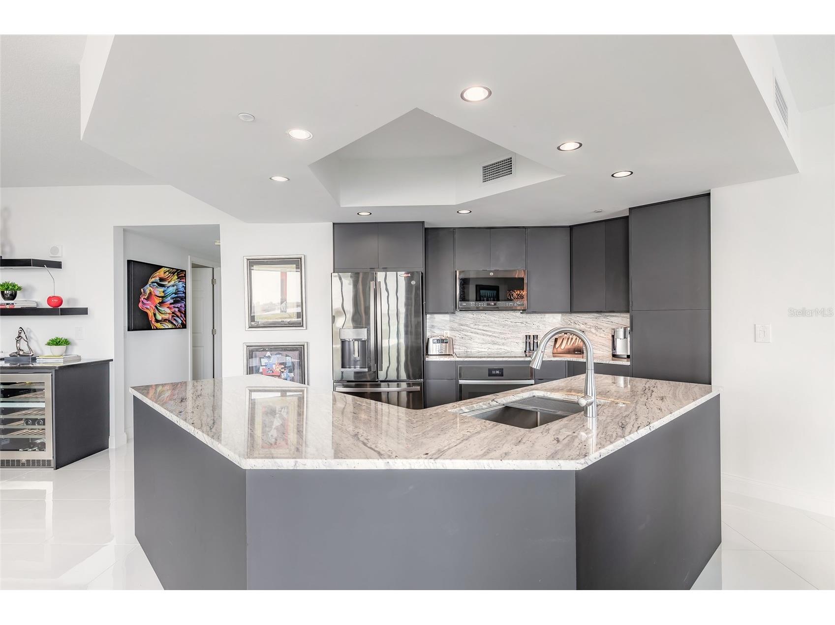 241 Riverside Drive #701 Holly Hill FL 32117 - HALIFAX RIVER V4946888 image4