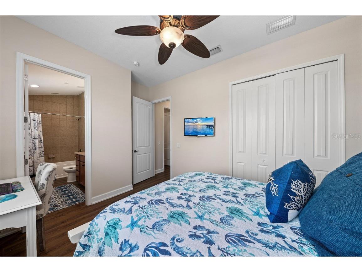 241 Sapphire Lake Drive #201 Bradenton FL 34209 A4650011 image39