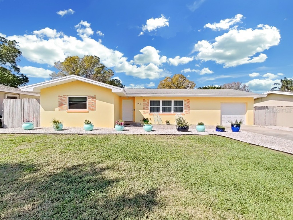 241 Shirley Drive Largo FL 33770 U8192149 image1
