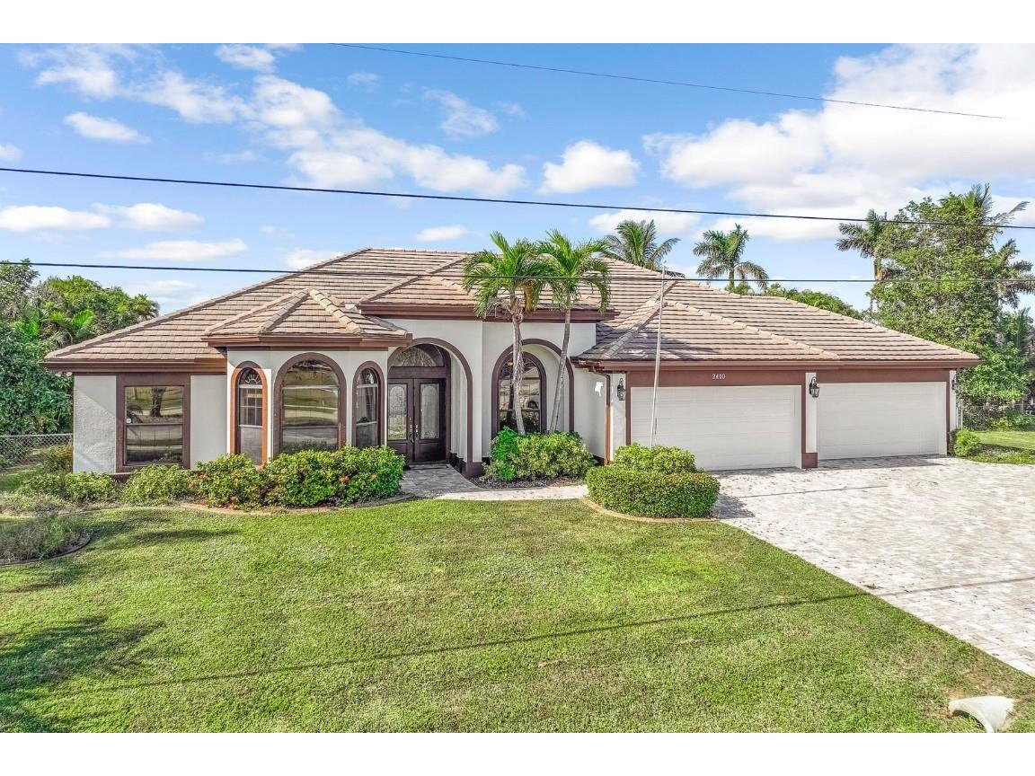 2410 Academy Boulevard Cape Coral FL 33990 TB8329722 image1