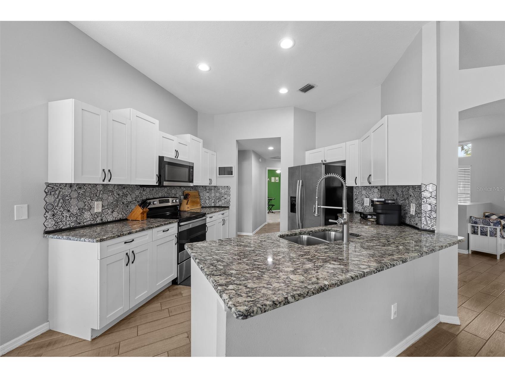 2410 Arborwood Drive Valrico FL 33596 TB8522956 image11