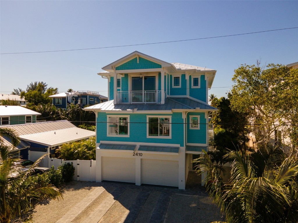 2410 Avenue B Bradenton Beach FL 34217 A4658000 image2