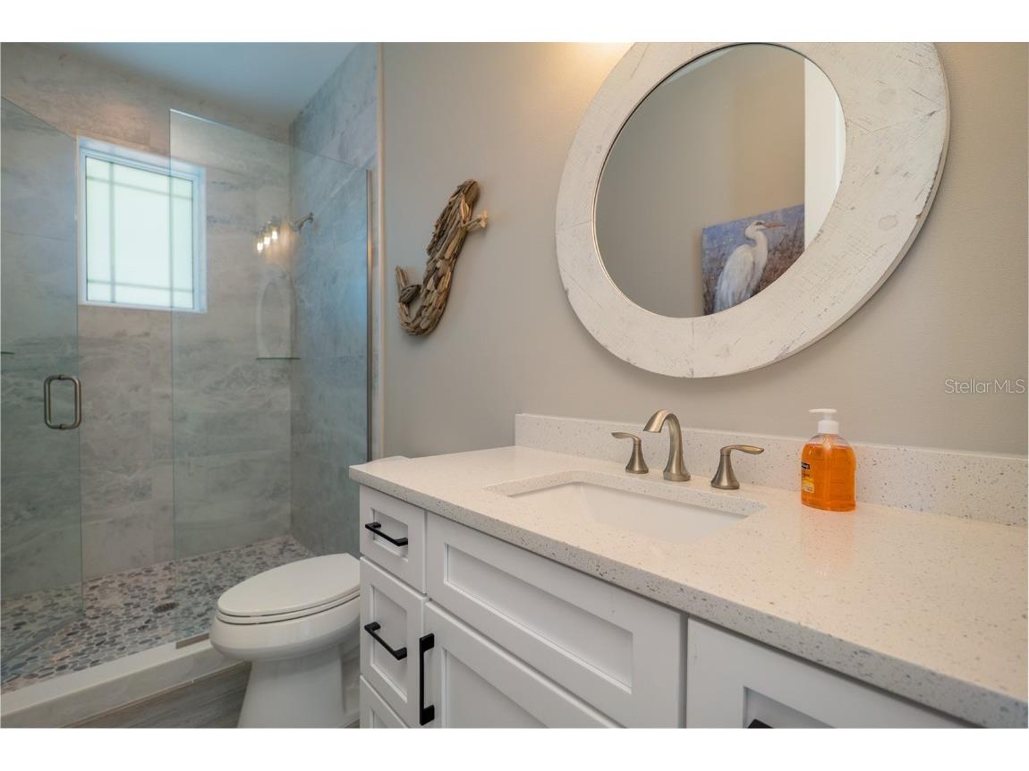 2410 Avenue B Bradenton Beach FL 34217 A4658000 image28