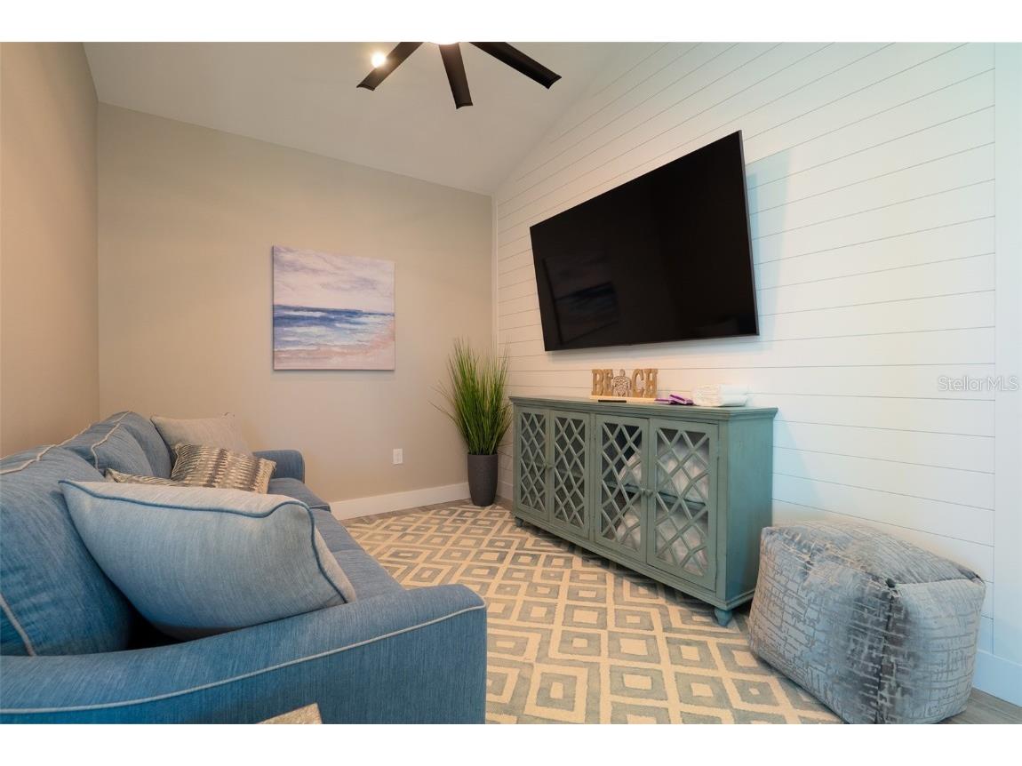 2410 Avenue B Bradenton Beach FL 34217 A4658000 image38