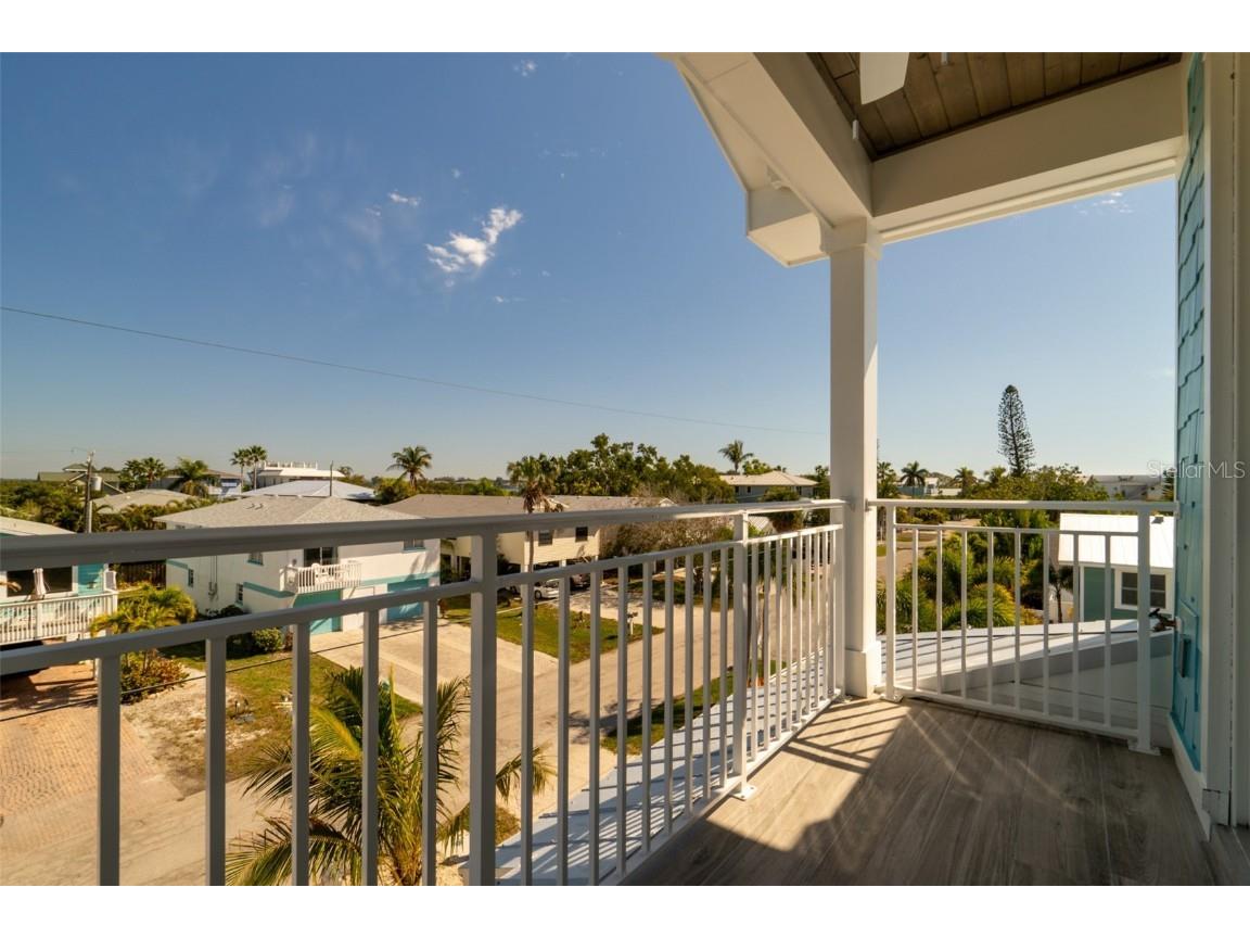 2410 Avenue B Bradenton Beach FL 34217 A4658000 image45