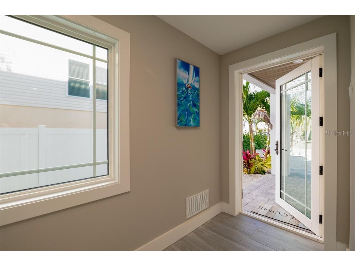 2410 Avenue B Bradenton Beach FL 34217 A4658000 image5