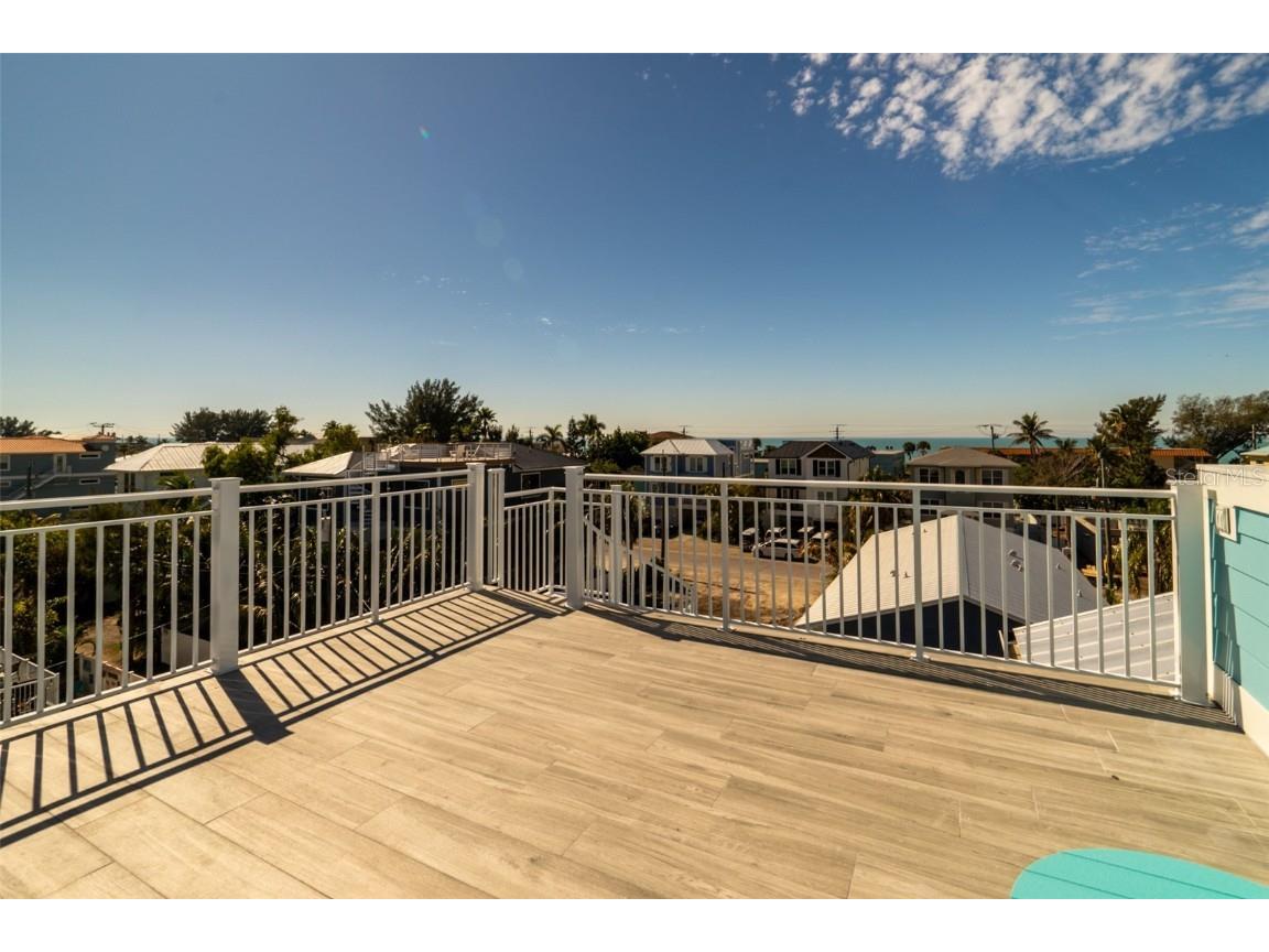 2410 Avenue B Bradenton Beach FL 34217 A4658000 image55