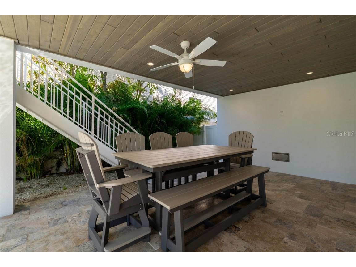 2410 Avenue B Bradenton Beach FL 34217 A4658000 image57