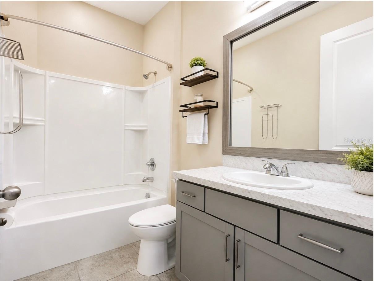 2410 Bittle Way Saint Cloud FL 34769 O6422385 image11