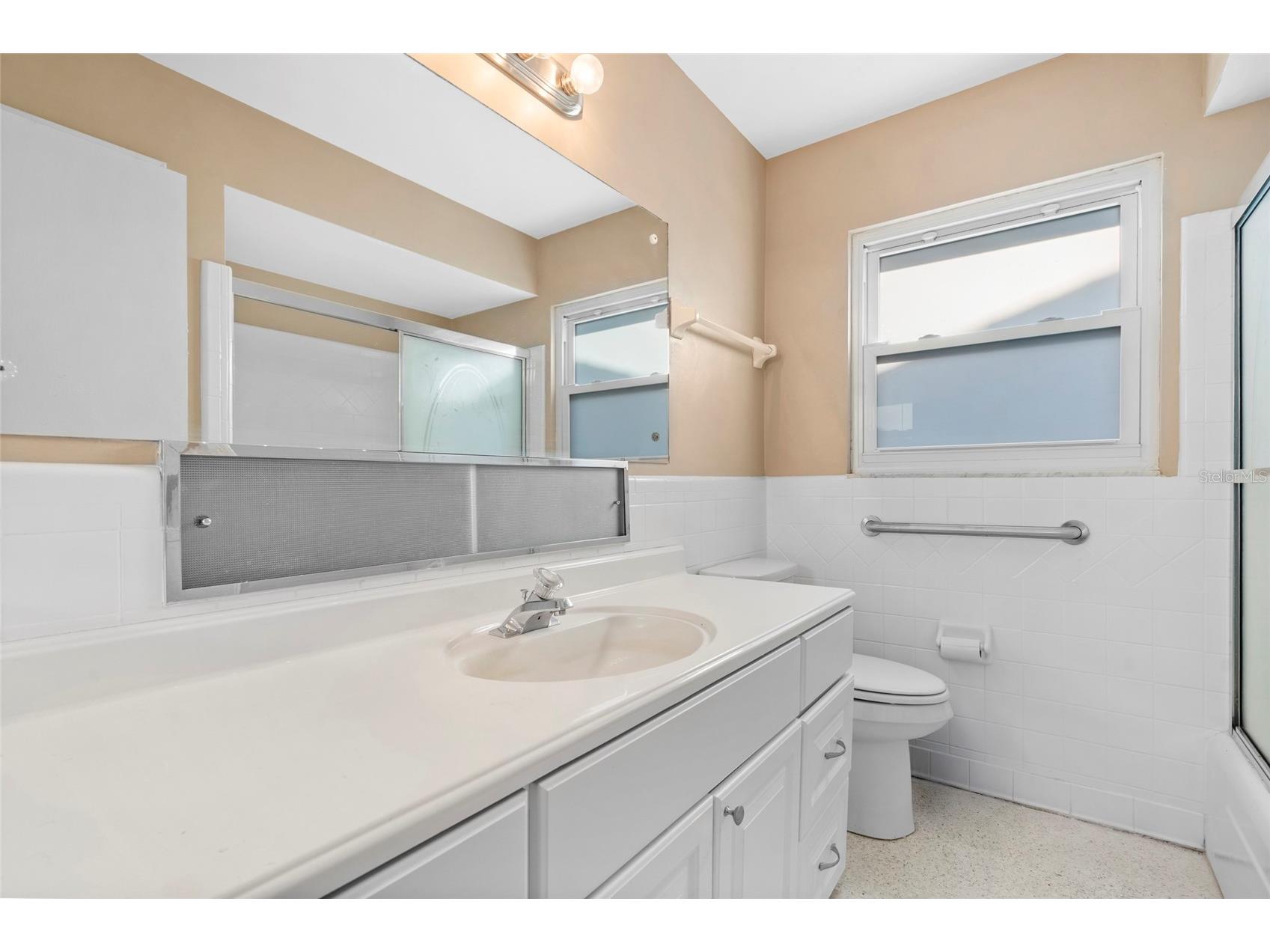 2410 Britannia Road Sarasota FL 34231 A4659887 image16