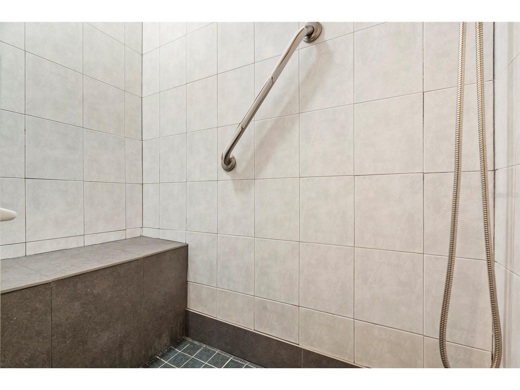 2410 Britannia Road Sarasota FL 34231 A4659887 image27