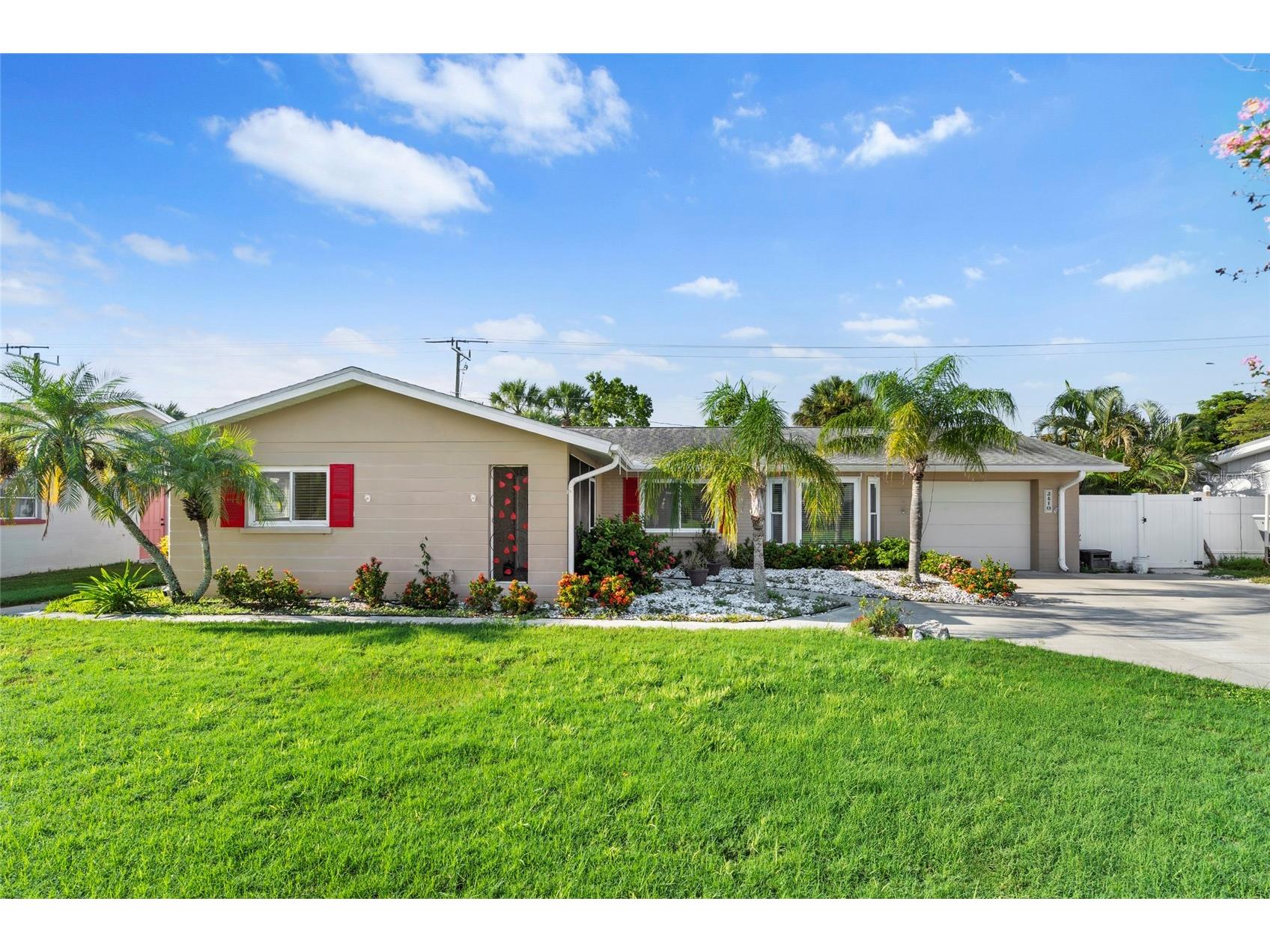 2410 Britannia Road Sarasota FL 34231 A4659887 image3