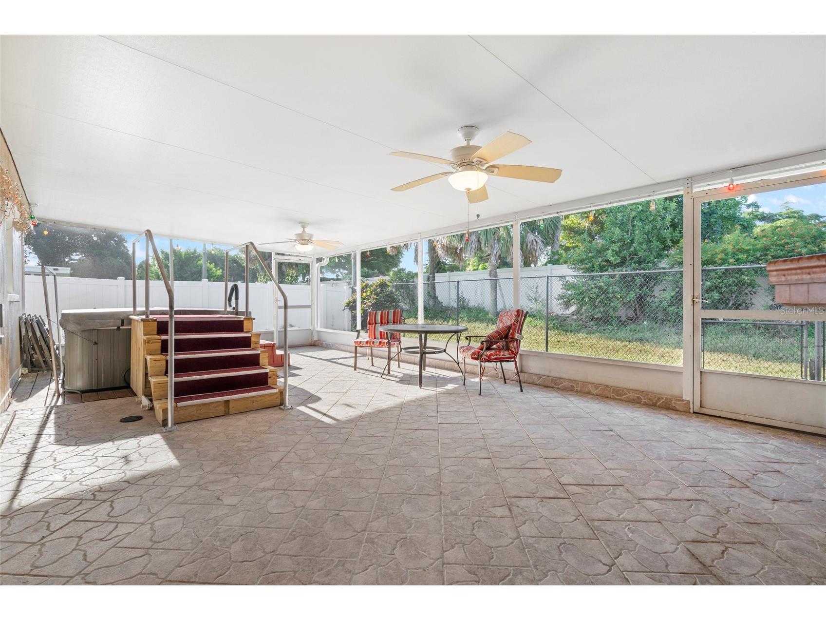 2410 Britannia Road Sarasota FL 34231 A4659887 image31