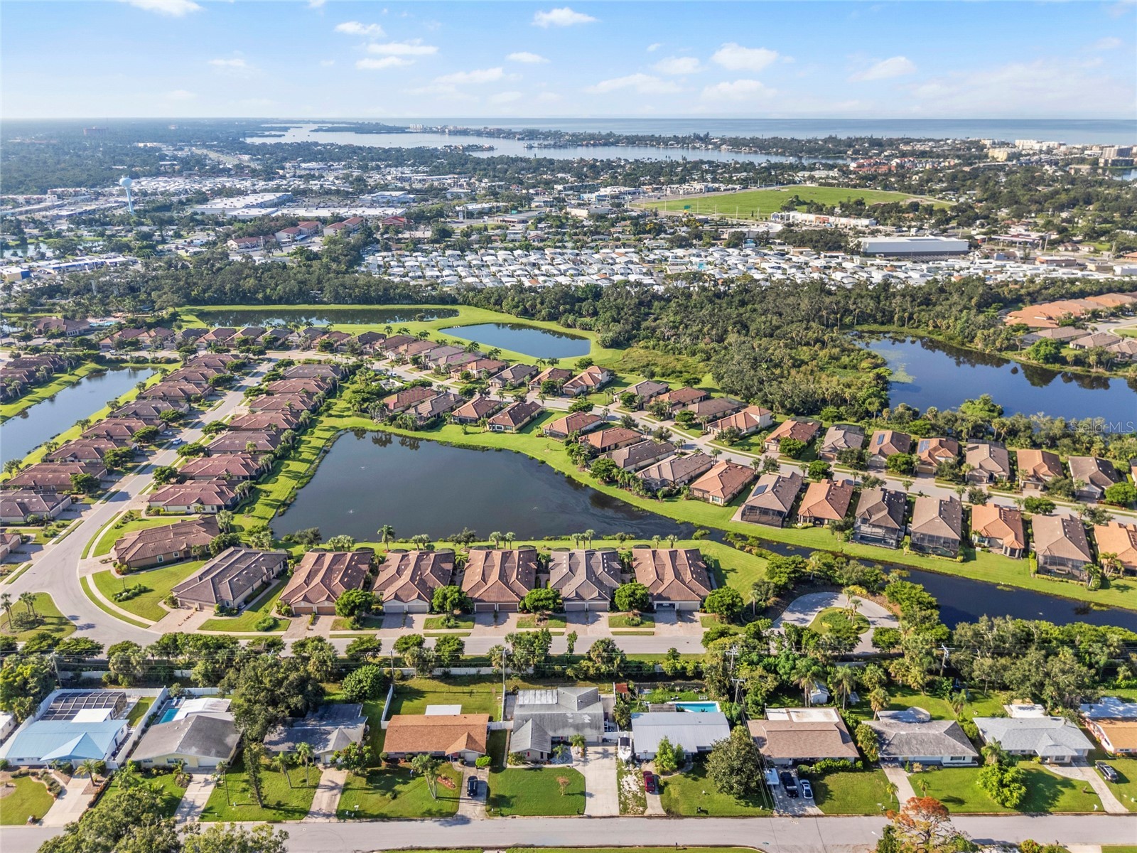 2410 Britannia Road Sarasota FL 34231 A4659887 image42