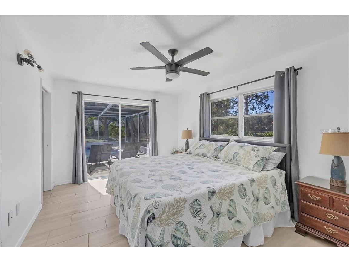 2410 Cass Street Sarasota FL 34231 A4672343 image14