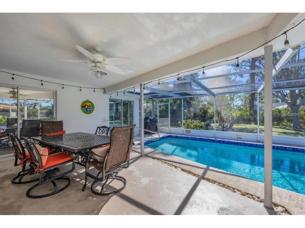 2410 Cass Street Sarasota FL 34231 A4672343 image25