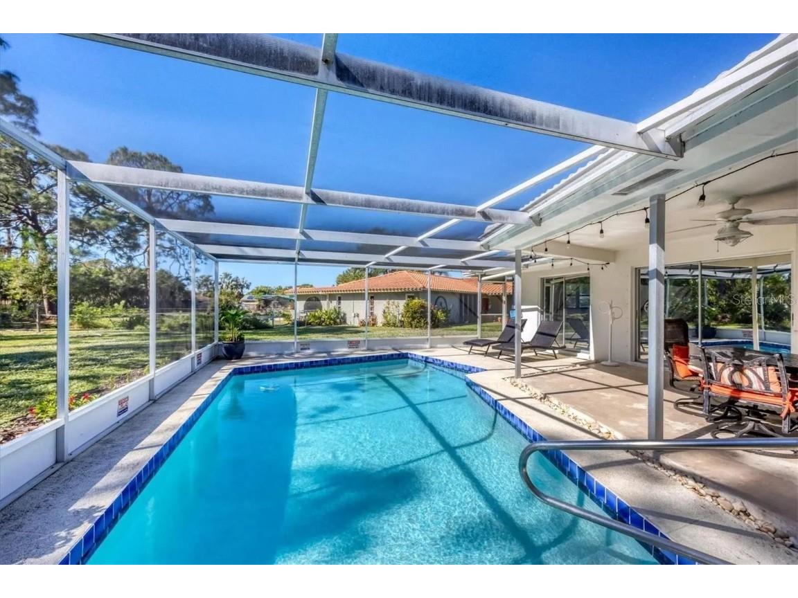 2410 Cass Street Sarasota FL 34231 A4672343 image29