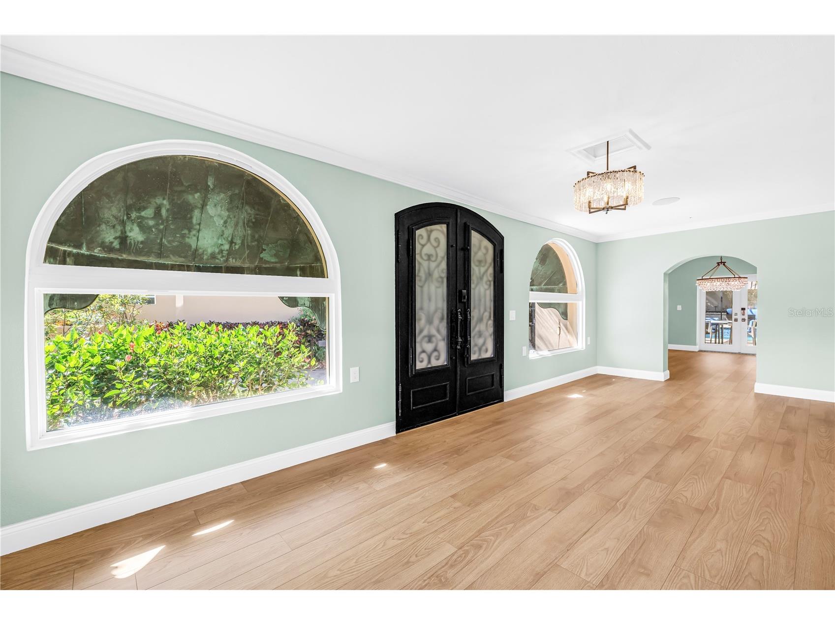2410 Coffee Pot Boulevard NE Saint Petersburg FL 33704 TB8487123 image11