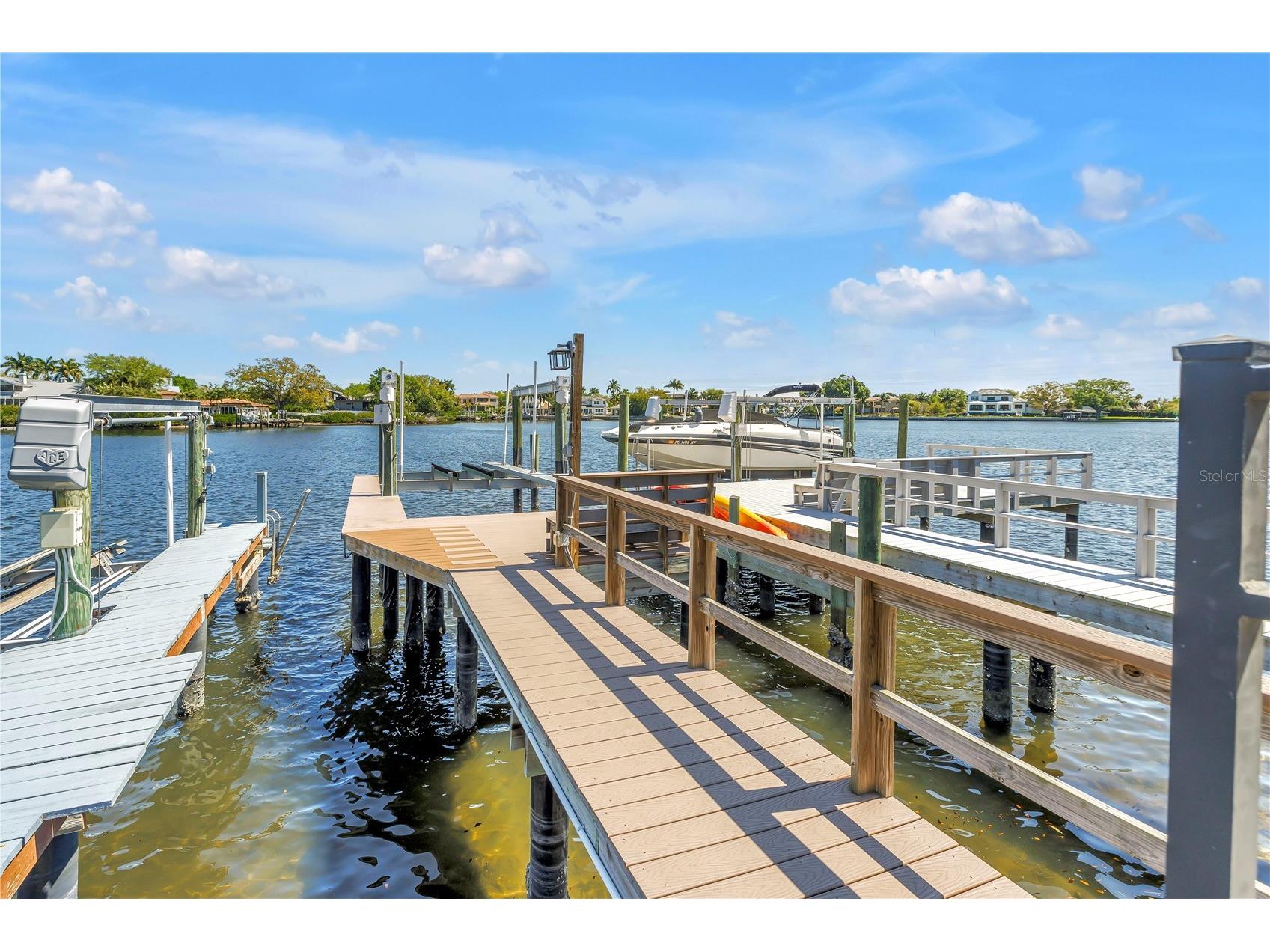 2410 Coffee Pot Boulevard NE Saint Petersburg FL 33704 TB8487123 image58
