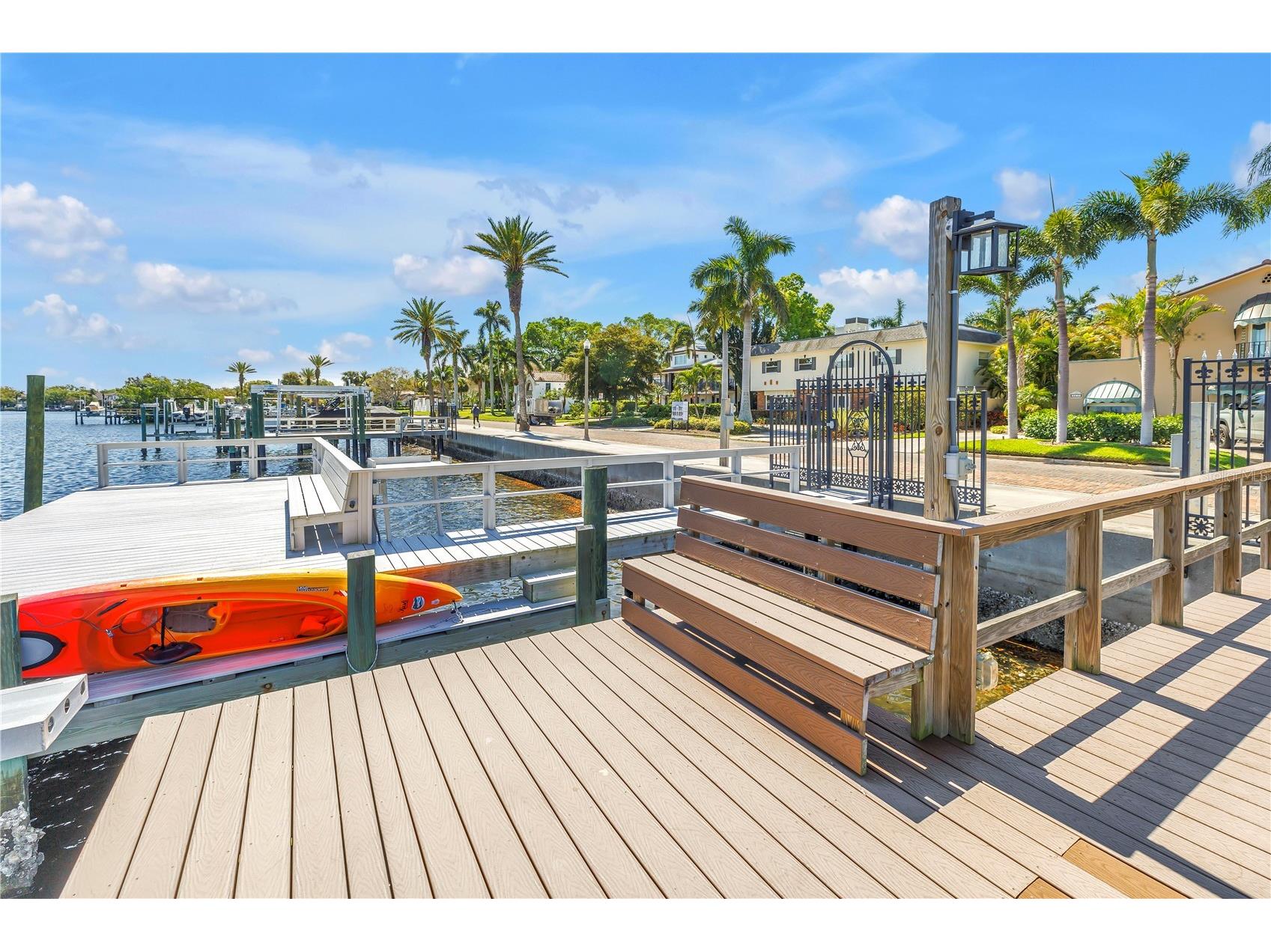 2410 Coffee Pot Boulevard NE Saint Petersburg FL 33704 TB8487123 image59