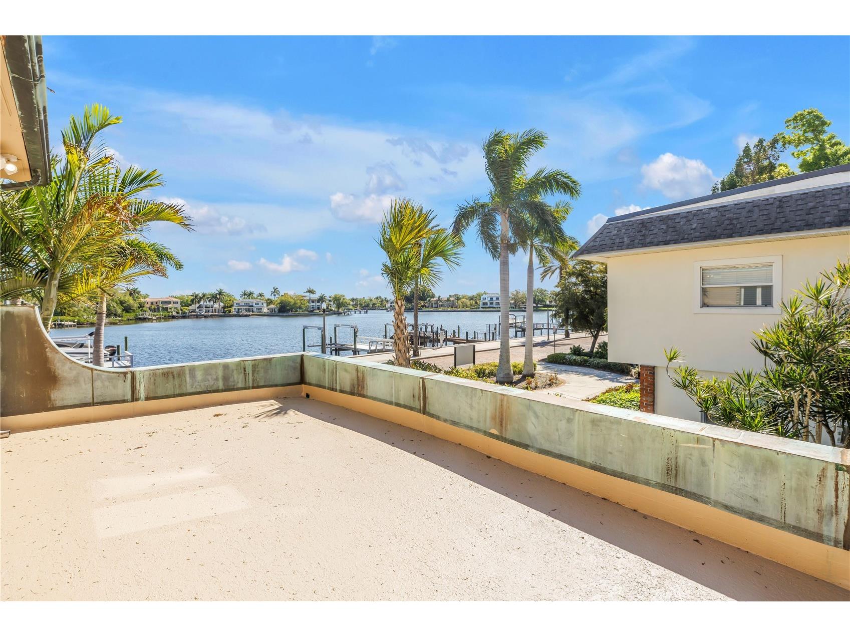 2410 Coffee Pot Boulevard NE Saint Petersburg FL 33704 TB8487123 image6
